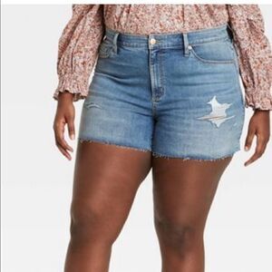 Distressed denim high-rise Shorts Size 26W